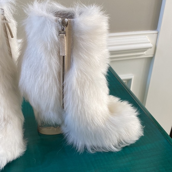 Rare Fendi Ice Walkers 37 - Picture 3 of 13